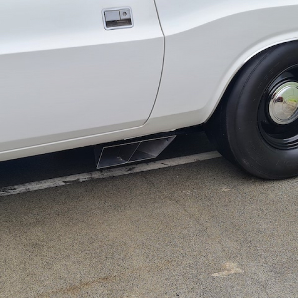 Challenger Gets Nascar Style Exhaust Tips Valigrunt Performance